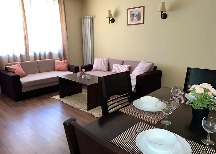 Penthouse At Dream Apartment *